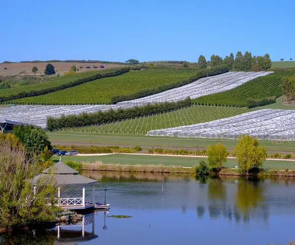 tasmania tourism best season