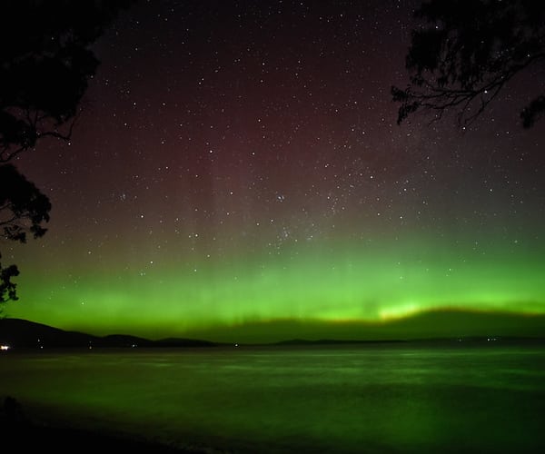 Aurora Australis unique lightshow