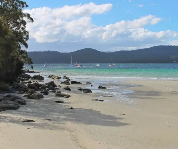 Nubeena & White Beach - Things to do | Enjoy Tasmania