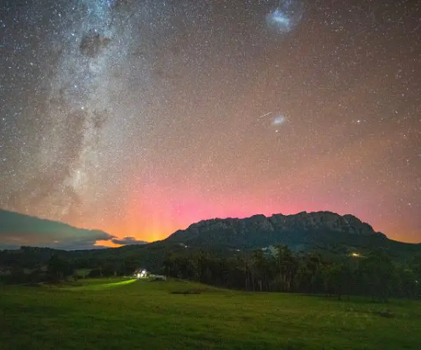Aurora Australis at Mt Roland in Tasmania
